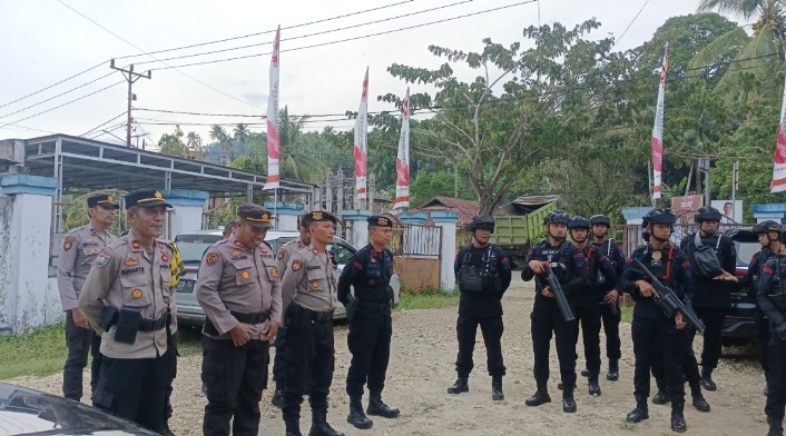 Ratusan Personel OMP Tinombala 2024 Polres Buol Lakukan Pengamanan Debat Publik Kandidat Cakada