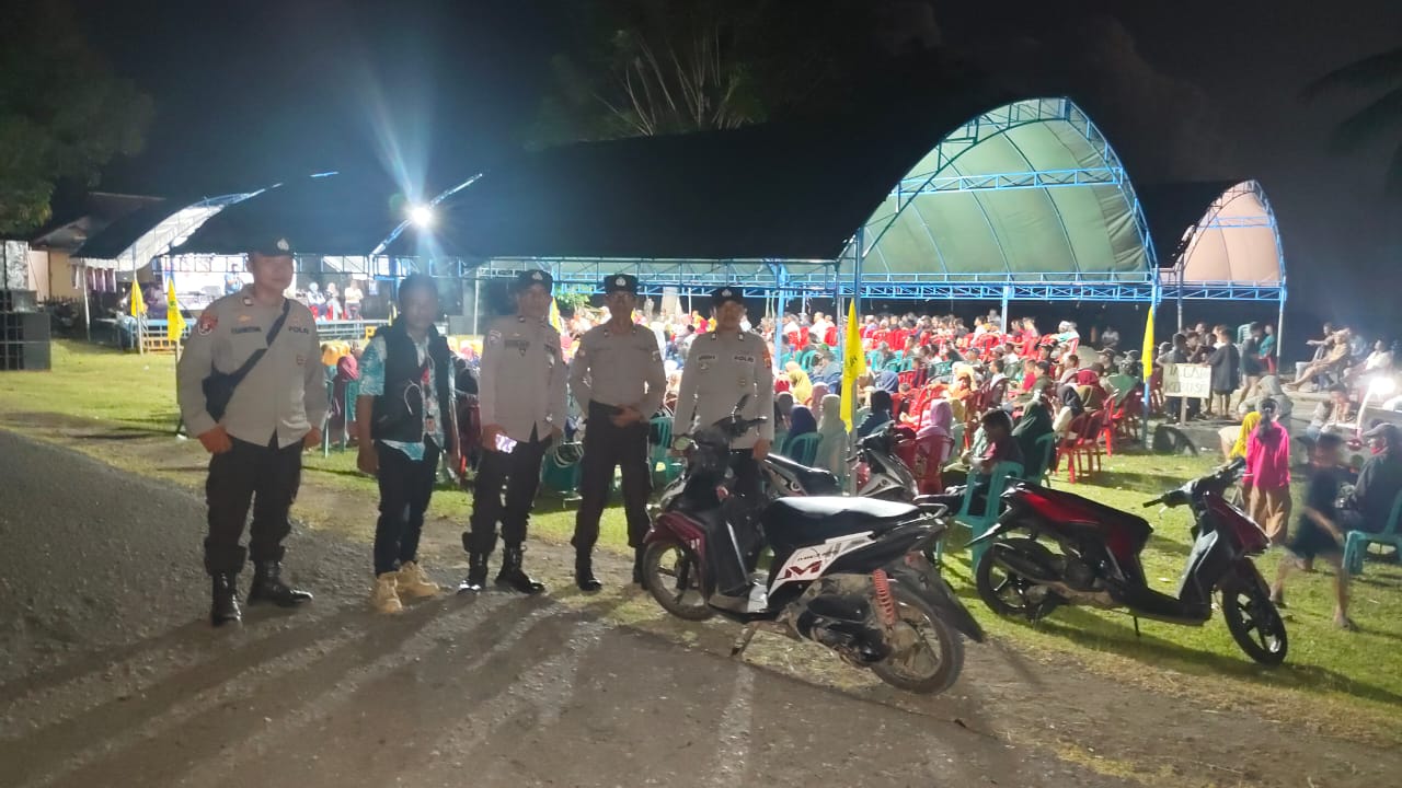 Subsatgas Polsek Bokat Kawal dan Amankan Kampanye Terbuka Paslon Bupati Nomor Urut 1