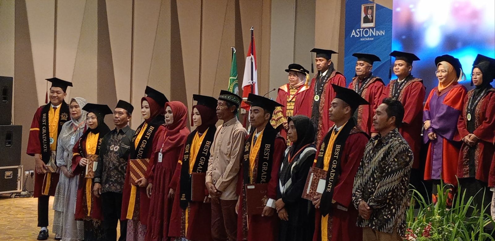 Institut Studi Islam Sunan Doe Gelar Wisuda Perdana di Mataram, Dihadiri Delegasi Universitas Kampus Top Lima Asia