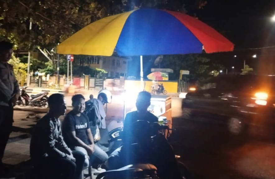 Jaga Situasi Kamtibmas Tetap Kondusif, Subsatgas Binmas Silaturahmi Ke Warga