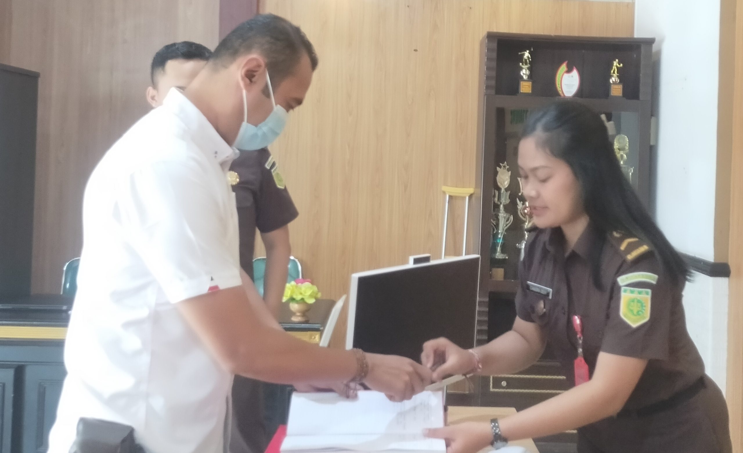 Kasus Pengadaan Kapal, Terciduk Kerugian Negara Capai 200 Juta Lebih, Unit Tipikor Satreskrim Polres Lotim Limpahkan Kasus Ke Jaksa
