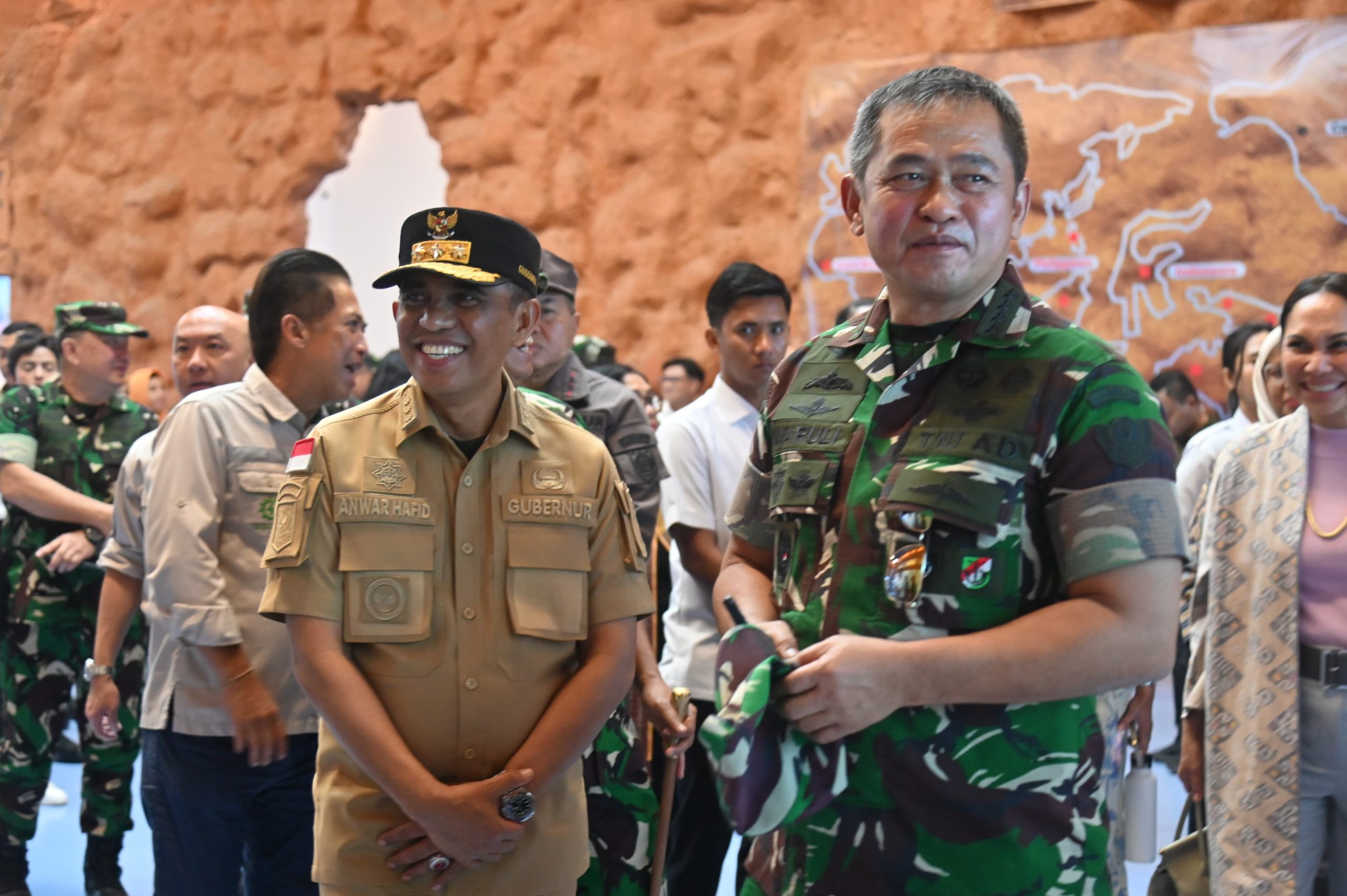 Gubernur Sulteng Dampingi KASAD Kunjungi PT IMIP dan Tinjau Pembangunan di Morowali
