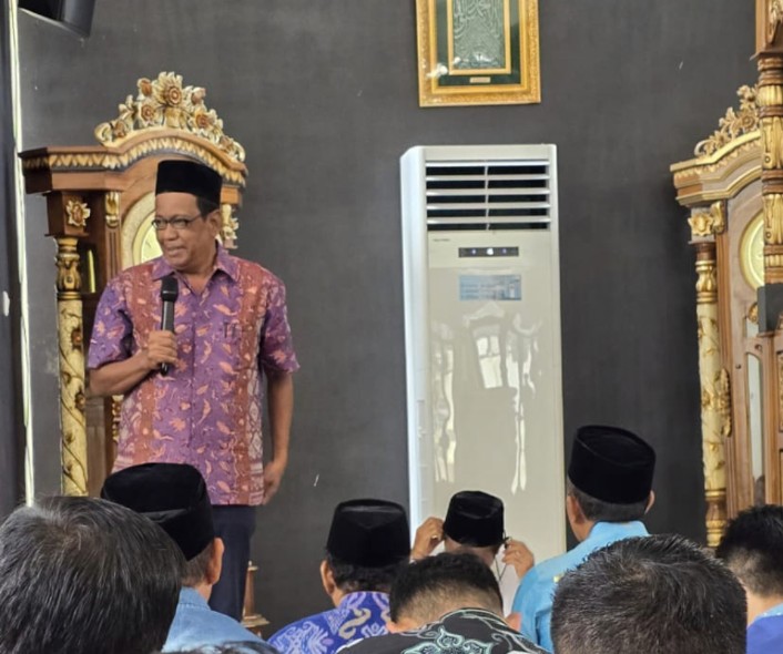 Realisasikan Sulteng Nambaso Berkah, Gubernur Anwar Hafid Galakkan Sholat Berjamaah