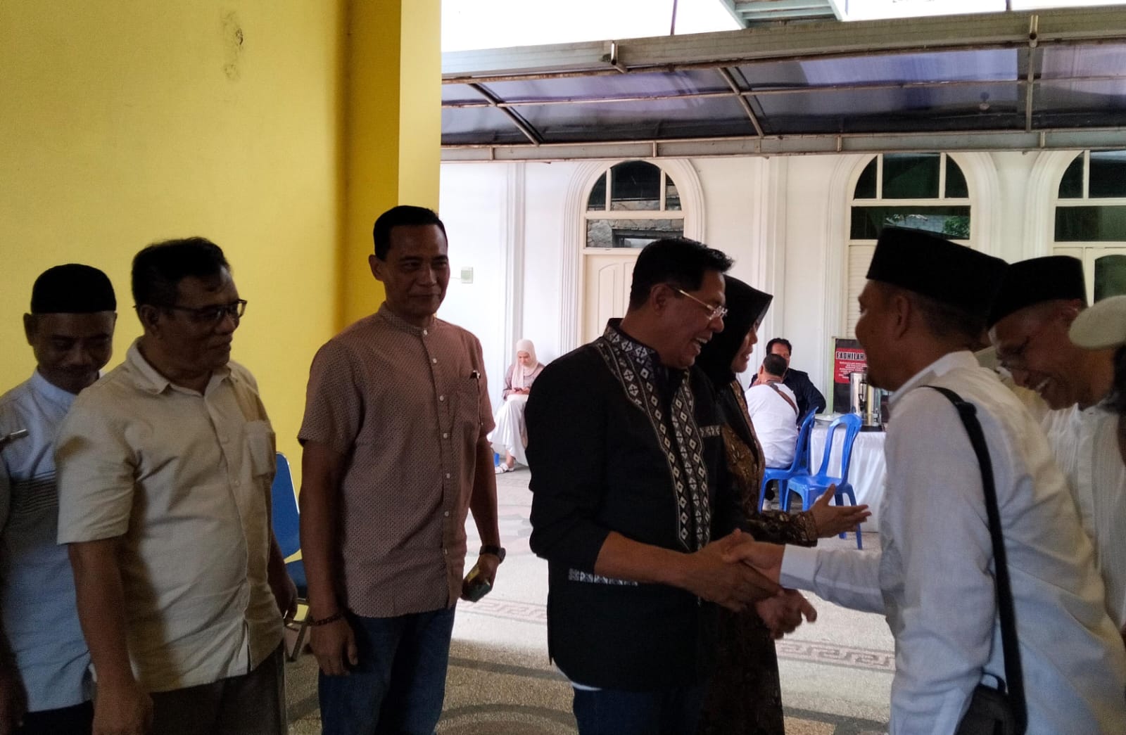 Bupati Lombok Timur H. Haerul Warisin Buka Open House Usai Idul Fitri