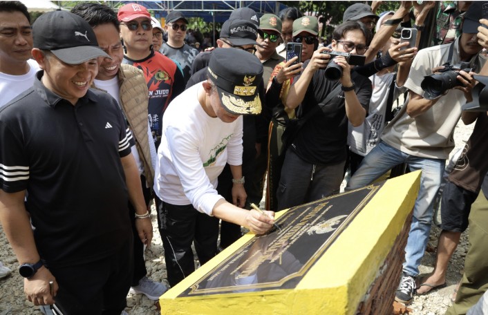 Gubernur Sulteng Resmikan Wisata Air Terjun Pofua’a Bente di Morowali