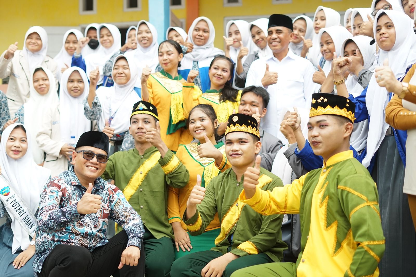 Gubernur Sulteng Kunjungi SMKN 1 dan SMAN 1 Biau di Kabupaten Buol