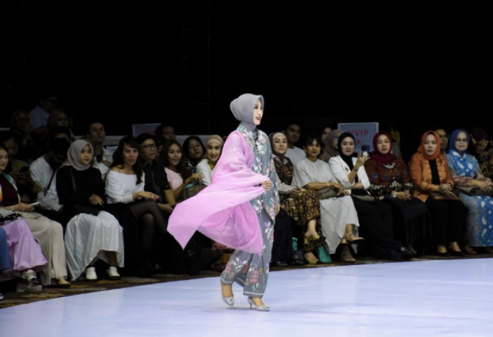 Dekranasda Sulteng Kenalkan Batik Bomba di Rehearsal BTN Fashion Week Jakarta