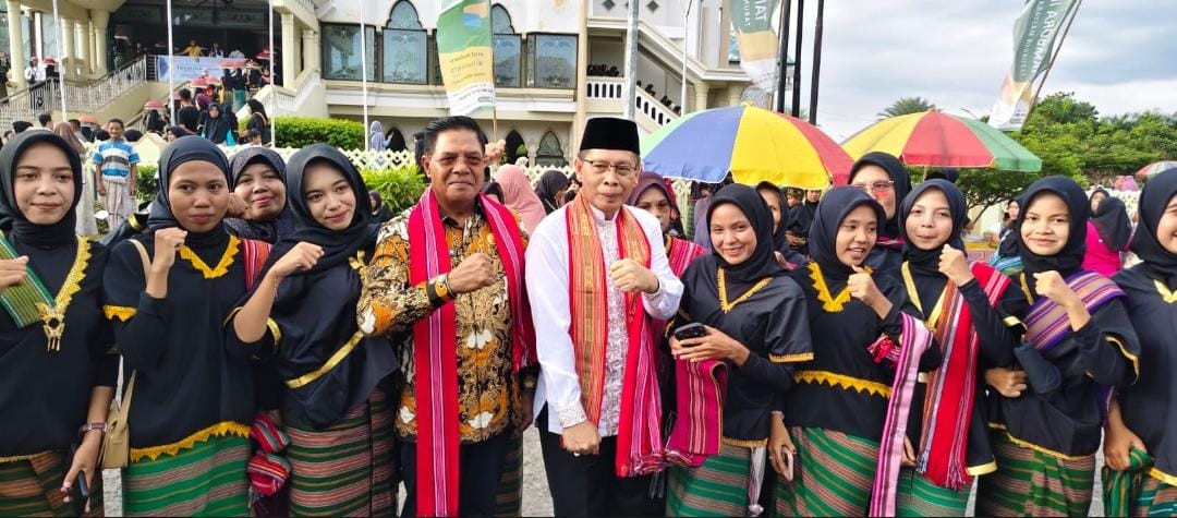 Pawai 1 Muharram Disambut 1.000 Dulang di Lombok Timur, Apa Isinya Lihat Nanti Malam?