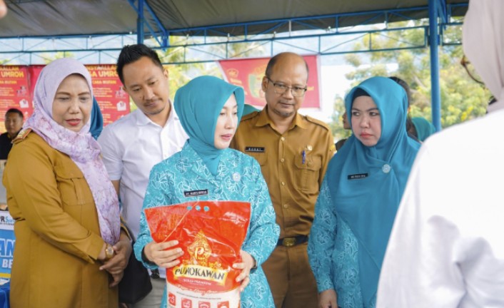 Ketua TP-PKK Sulteng Ajak Warga Manfaatkan Pasar Murah di Kota Palu