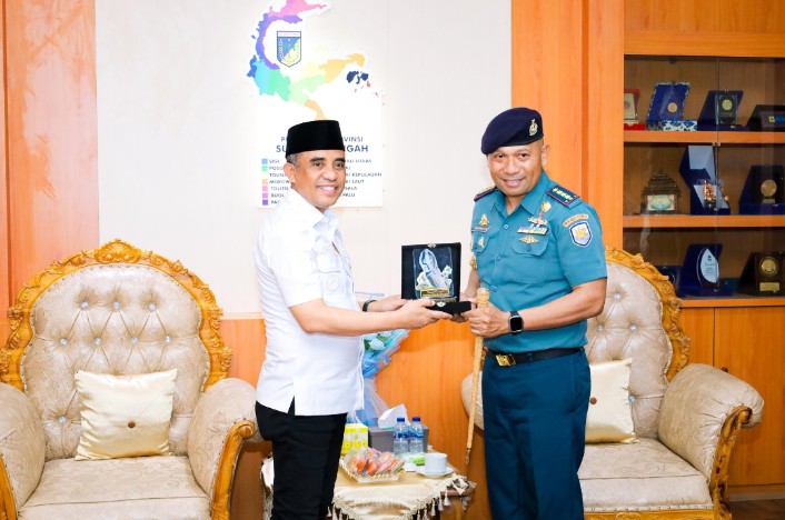 Bangun Sinergitas, Gubernur Sulteng dan Danlanal Palu Komitmen Berantas Pengeboman dan Ilegal Fishing