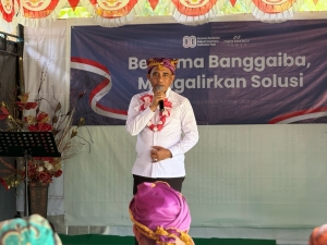 Gubernur Sulteng Hadiri Peringatan HUT ke-80 RI di Desa Banggaiba