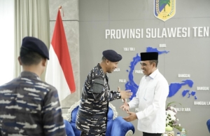 Gubernur Anwar Hafid dan TNI AL Palu Perkuat Sinergi Berantas Illegal Fishing