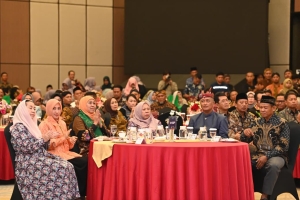 Wagub Reny dan Gubernur Khofifah Sepakat Perkuat Pasar Antar Daerah