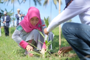 Muslimat NW Gelar Penghijauan Sangga Utama, Ini Kata Anggota DPR RI Komisi VIII Fraksi Gerindra sekaligus Pimpinan Pusat Muslimat NW, Lale Syifaun Nufus