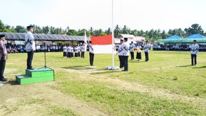 HUT ke-80 PGRI, Bupati Buol Tegaskan Komitmen Peningkatan Kesejahteraan Guru