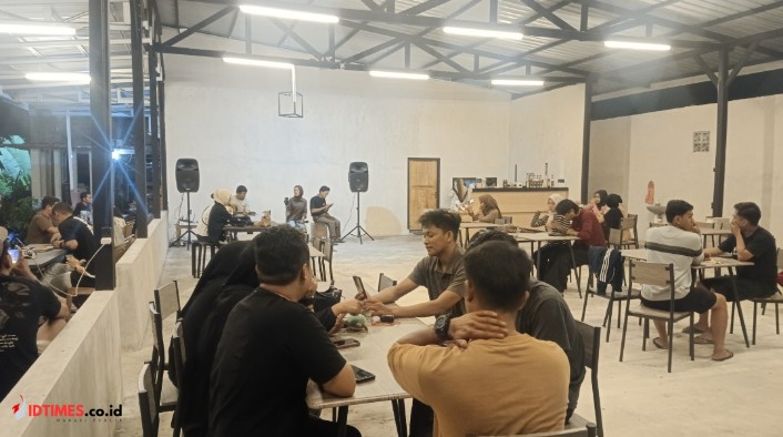 Nongki Asyik dengan Live Music! Distoria Cafe Hadirkan Kopi Khas dan Kuliner Lezat di Buol