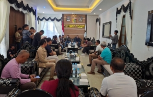 Hibah Organisasi di Lotim, Bupati Tegaskan Tidak Ada di Anak Tirikan