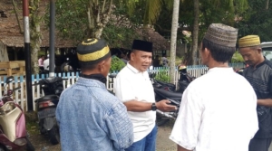 Anggota DPRD Buol, I Wayan Gara Ucapkan Belasungkawa dan Hadiri Pemakaman Almarhum Kades Rantemaranu