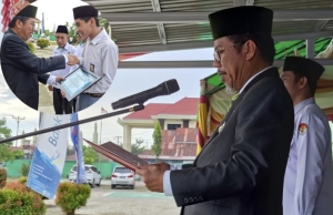 Wabup Buol Pimpin Upacara HAB ke 80 Kemenag dan Bacakan Amanat Menag