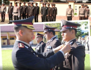 Polres Tolitoli Anugerahkan Satya Lencana Pengabdian kepada Personel Berprestasi