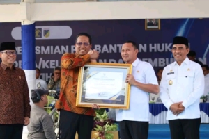 Keadilan di Desa Bukan Lagi Mimpi! Bupati Ilham Lawidu Hadirkan Bantuan Hukum Untuk Warga Touna