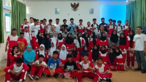 Biddokkes Polda Sulteng Gelar Penyuluhan Deteksi Dini Narkoba di SMP Negeri 15 Palu