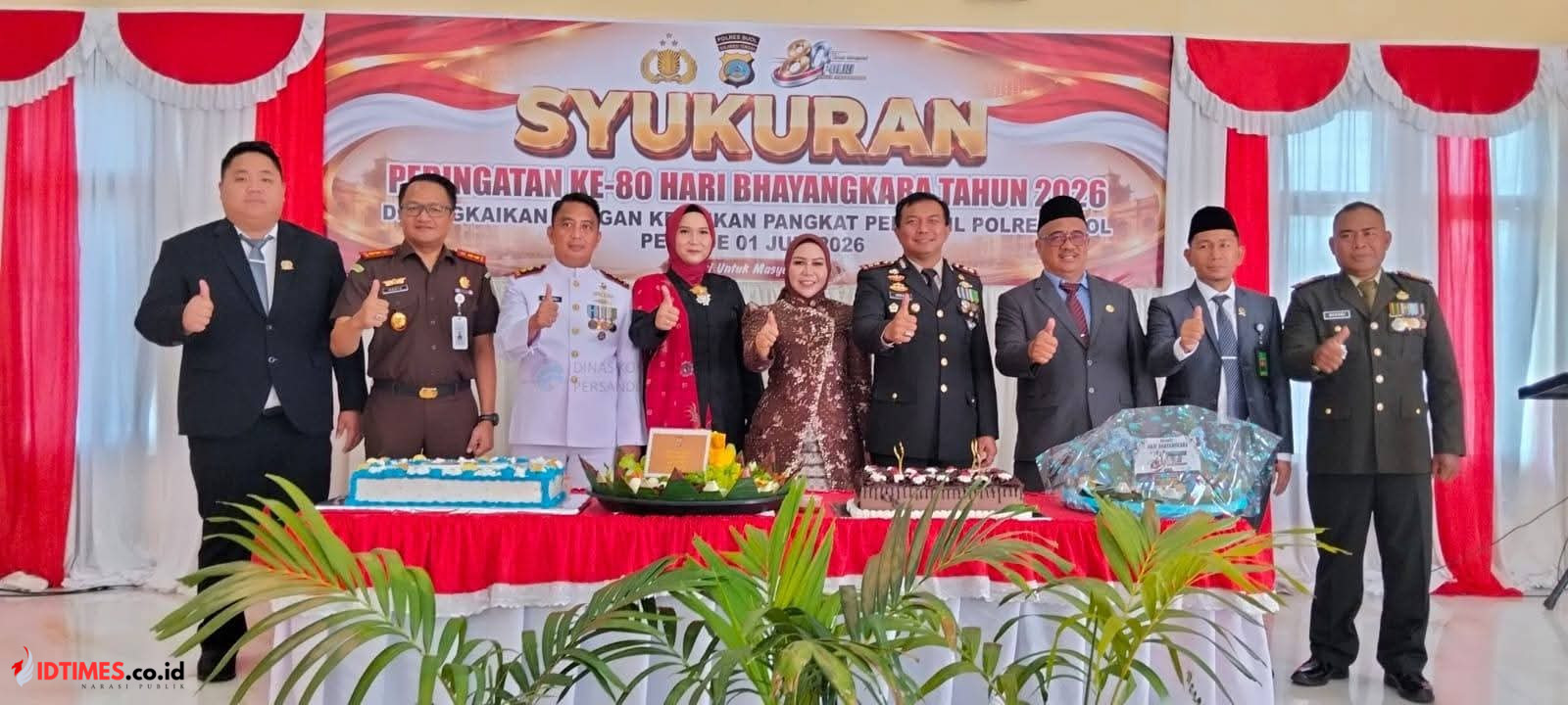 Pemkab Buol Hadiri HUT Bhayangkara ke-80 di Lapangan Kantor Bupati