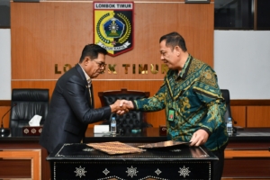 MoU Pemkab Lotim-PN Selong Tingkatkan Pelayanan Publik, Bupati Haerul Warisin Fasilitasi Sidang di Luar Gedung Pengadilan