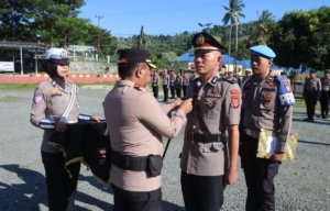 Pimpin Sertijab Kapolsek Paleleh, Kapolres Buol Beri Pesan ke Pejabat Baru