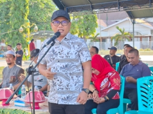 Bupati Buol Buka Turnamen Mini Soccer Piala TKBM Bahari Pelabuhan Leok 2026