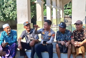 Jelang Pilkades Serentak, Kapolres Lotim Instruksikan Kapolsek dan Bhabinkamtibmas Aktif Sambangi Tokoh Masyarakat