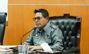 Bupati Lotim Haerul Warisin Minta Dirut PDAM Sopyan Rawat Mata Air dan Masyarakatnya 