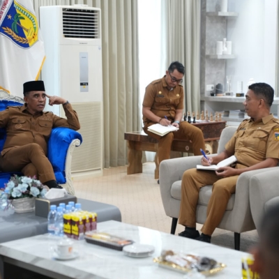 Gubernur Sulteng Bahas Perizinan dan Pembangunan SMKN 1 Batui, Siswa Dipastikan Tetap Lanjut Sekolah