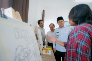 Wabup Edwin Buka Pelatihan Melukis Kaos bagi Difabel, Dorong Kreativitas Jadi Peluang Usaha