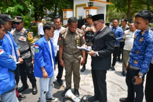 Pemda dan Mahasiswa Sepemikiran, Sekda Lotim Pastikan Data Bansos dan PBI JK Diperbarui pada 2027