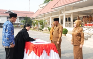 Gubernur Anwar Hafid Lantik Sejumlah ASN Lingkup Pemprov, Ini Arahannya