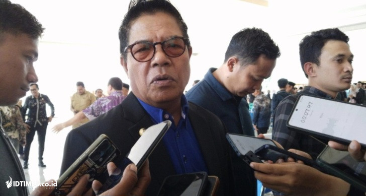 Bupati Iron Lantik 158 Pejabat di Lombok Timur, Tekankan Amanah, Koordinasi, dan Kinerja